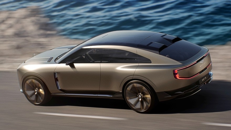 Программный концепт Bentley EXP 15: асимметричное кросс-купе без круглых фар