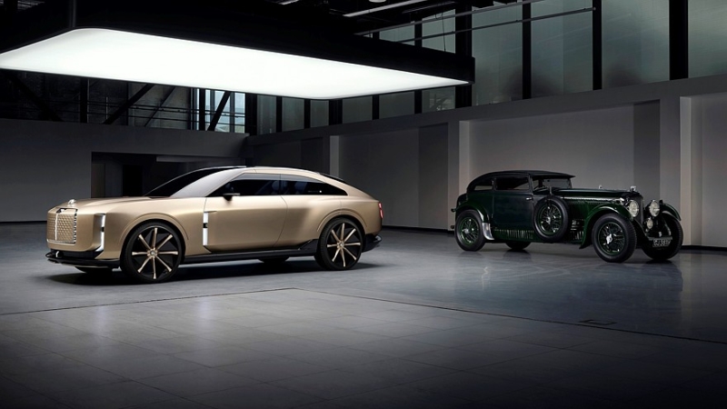 Программный концепт Bentley EXP 15: асимметричное кросс-купе без круглых фар