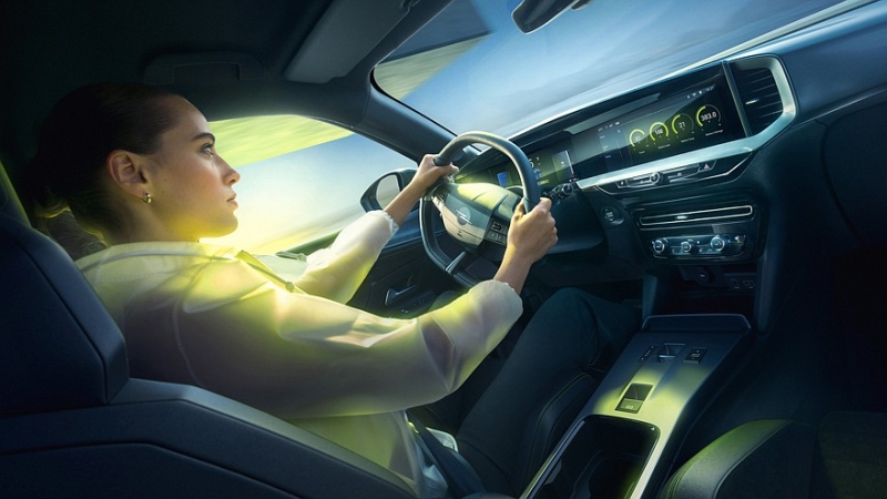 Рассекречен Opel Mokka GSE: техника от хот-хэтча Peugeot, до «сотни» – почти за 6 секунд