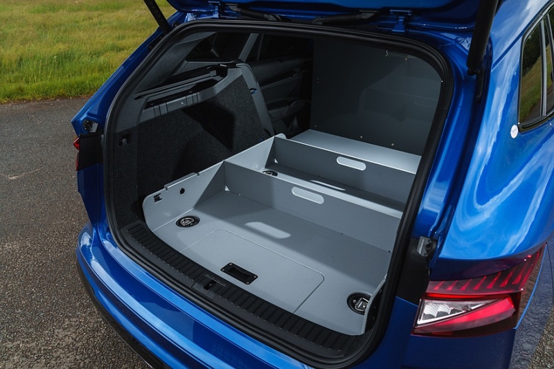 Skoda Enyaq Cargo: британцы превратили кроссовер в фургон