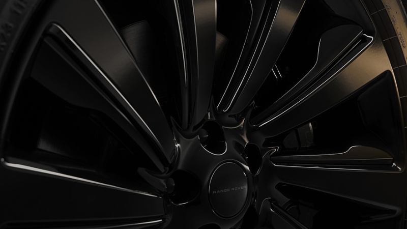 У внедорожника Range Rover SV появилась новая «затемнённая» версия для меломанов
