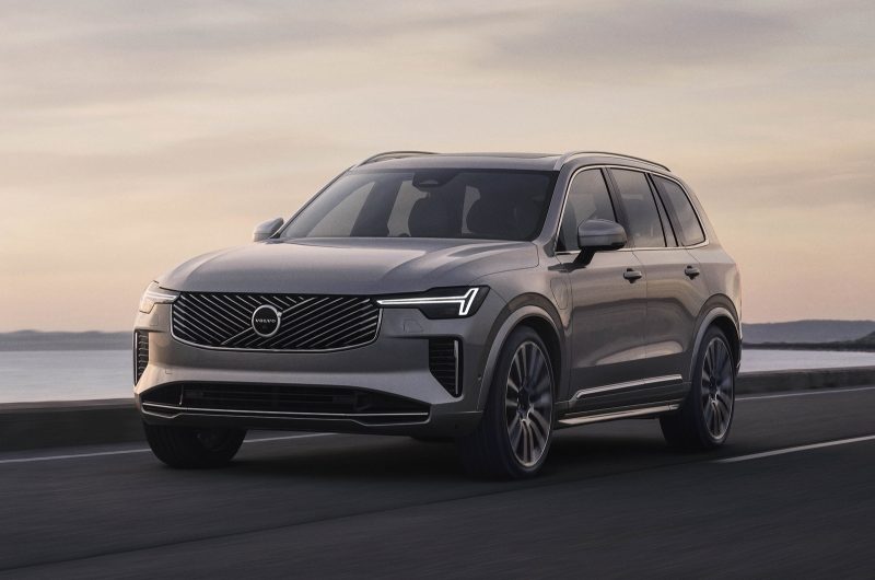Volvo может начать выпускать популярные кроссоверы XC60 и XC90 в США