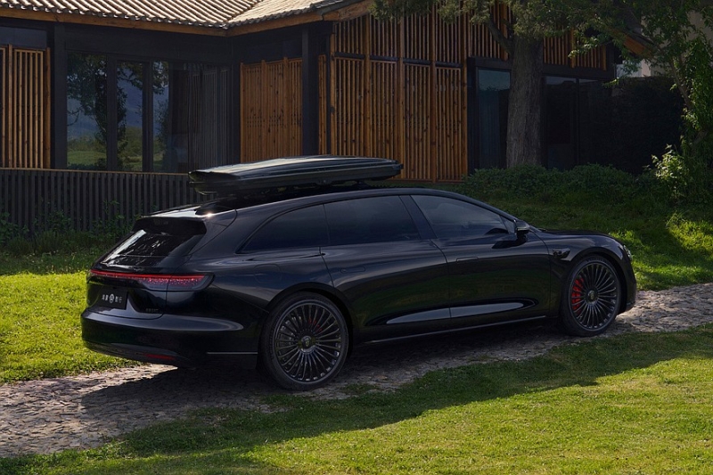 Большой универсал Stelato S9T от Huawei и BAIC: показан интерьер