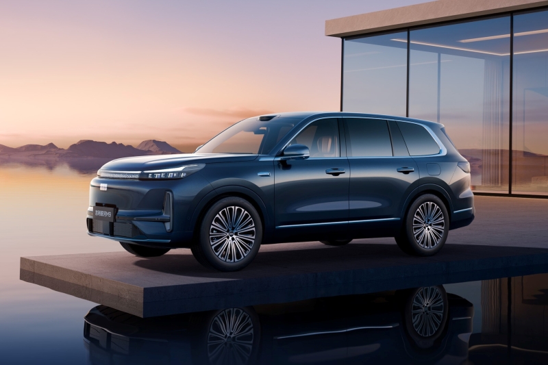 Флагманский кроссовер Geely Galaxy M9: отличный баланс цена/оснащение и ажиотаж