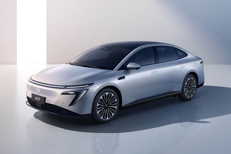 Nissan Teana вернётся в новом стиле, компанию ей составит седан Nissan N6