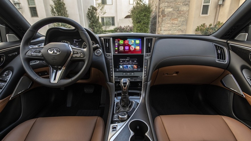 Новый седан Infiniti Q50: первые изображения