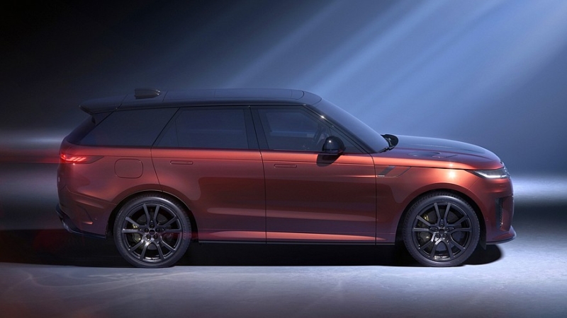 По цене суперкара: представлен самый дорогой в гамме Range Rover Sport SV Carbon
