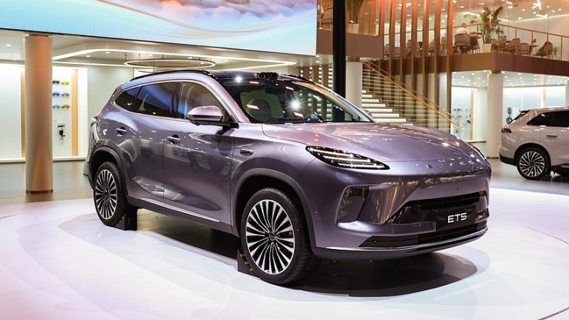 Представлен Exeed ET5: кроссовер на базе Exeed TXL сменил название перед премьерой