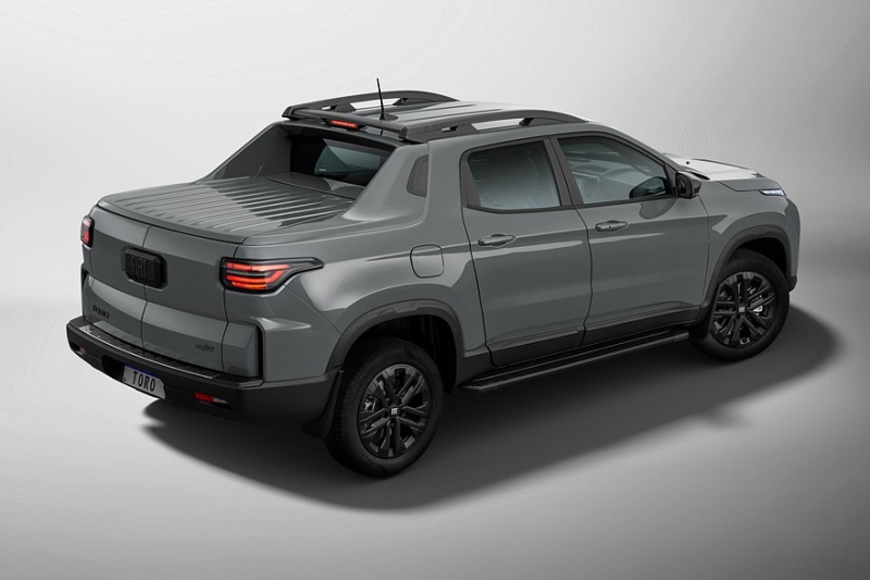 Представлен обновлённый пикап Fiat Toro: внушительнее, но не особо богаче