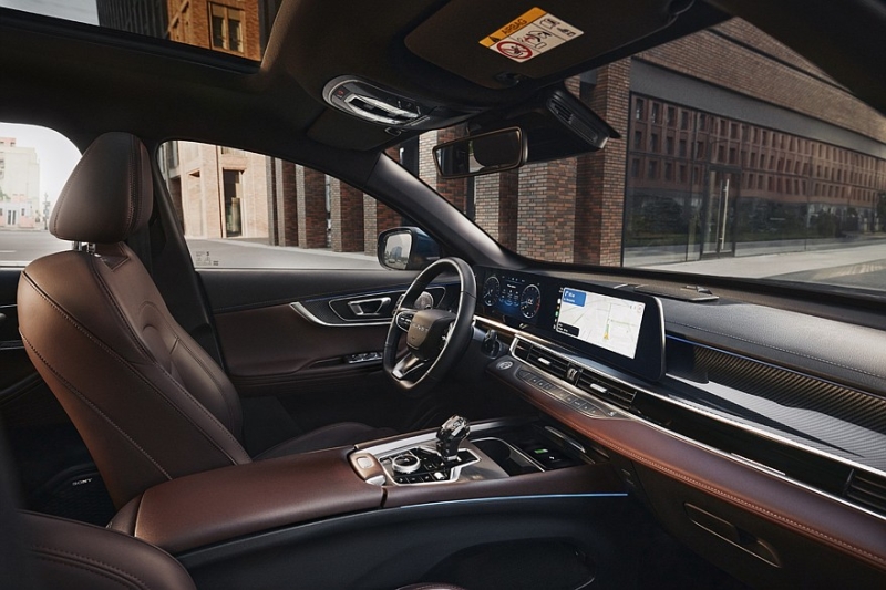 Tenet объявил о старте продаж кроссовера T7 и обнародовал его цены