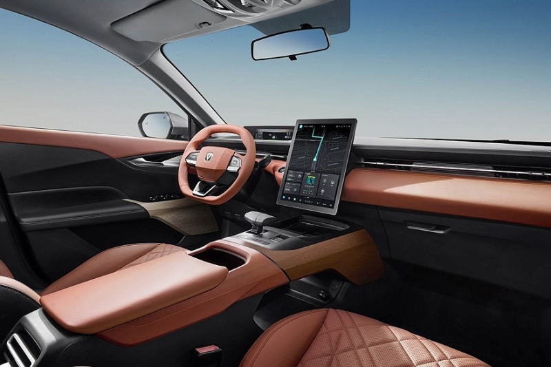 Changan Eado, он же Lamore или Uni-L: седан с новым салоном доступен сразу со скидками