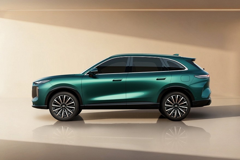 Chery Tiggo 8 нового поколения предложат с двумя вариантами дизайна