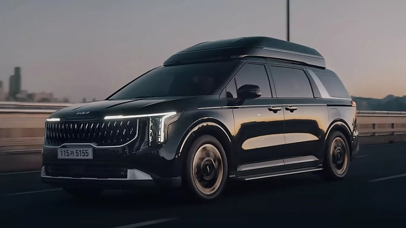 Kia обновила роскошный минивэн Carnival Hi Limousine, цены известны