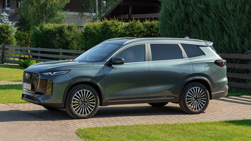 Кроссовер Tenet T8 выходит на российский рынок: цены и комплектации