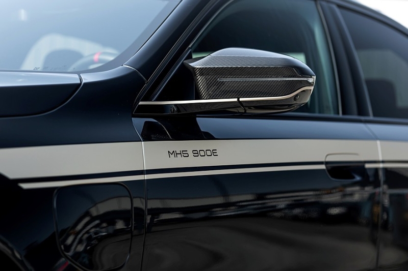 Manhart MH5 900E: серьёзный допинг и лёгкий макияж для баварского «бегемота»