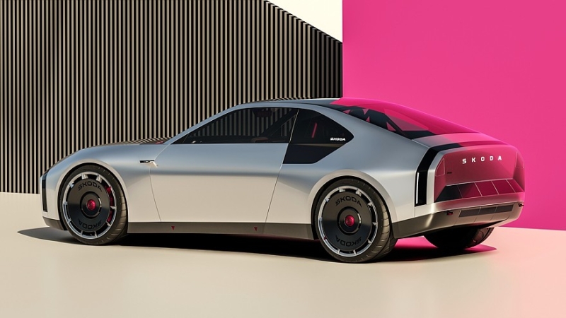 Новая Skoda 110 R: народное купе с мускулистым дизайном