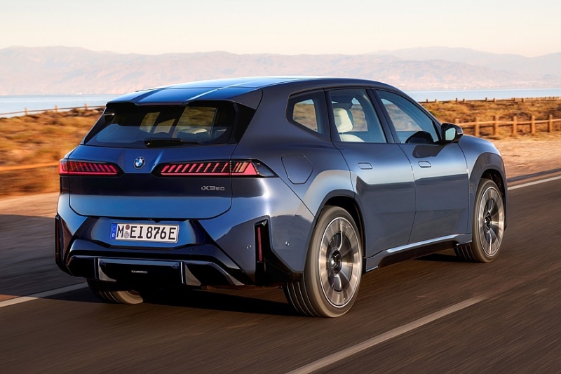 Новый BMW iX3: узкие ноздри, эксцентричный салон, 800 вольт и суперкомпьютеры