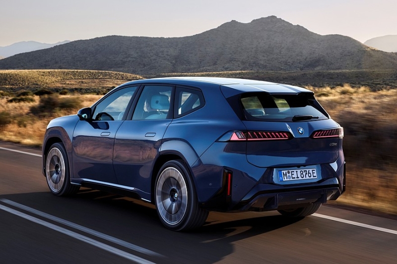 Новый BMW iX3: узкие ноздри, эксцентричный салон, 800 вольт и суперкомпьютеры