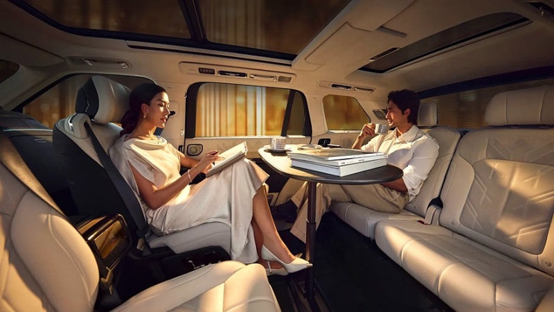 Роскошный гибридный кроссовер Zeekr 9X вышел на рынок: 1400 л.с. и 3,1 с до «сотни»