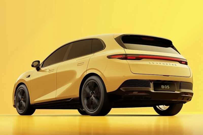 Stellantis предложит европейцам хэтч Leapmotor B05 – это упрощенная версия Lafa 5 для Китая