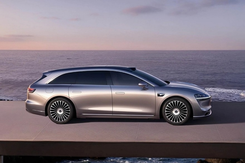 Универсал Stelato S9T от Huawei и BAIC: несколько вариантов начинки, есть полный привод