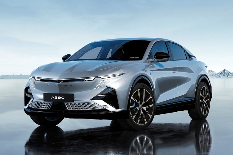 Alpine A390 готовится к старту продаж: цены ниже, чем у Porsche Macan, но всё равно дорого