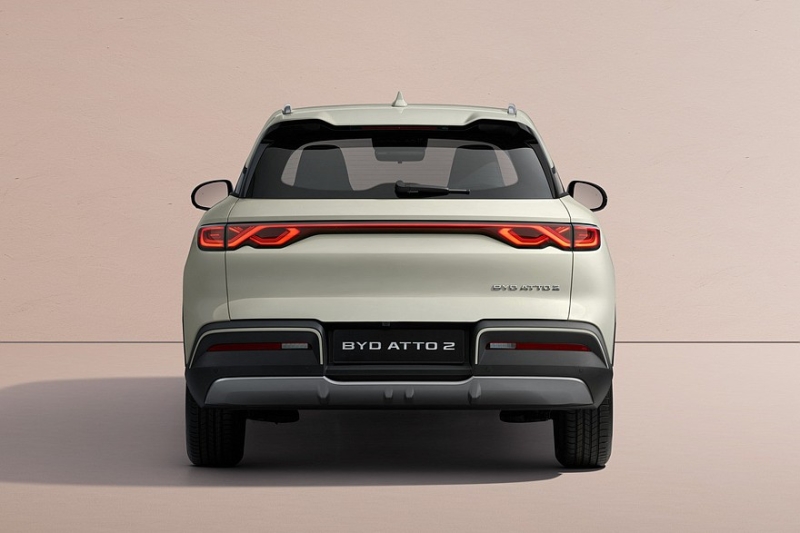 BYD на экспорт: гибридный кроссовер Atto 2 DM-i для Европы и кей-кар для Японии