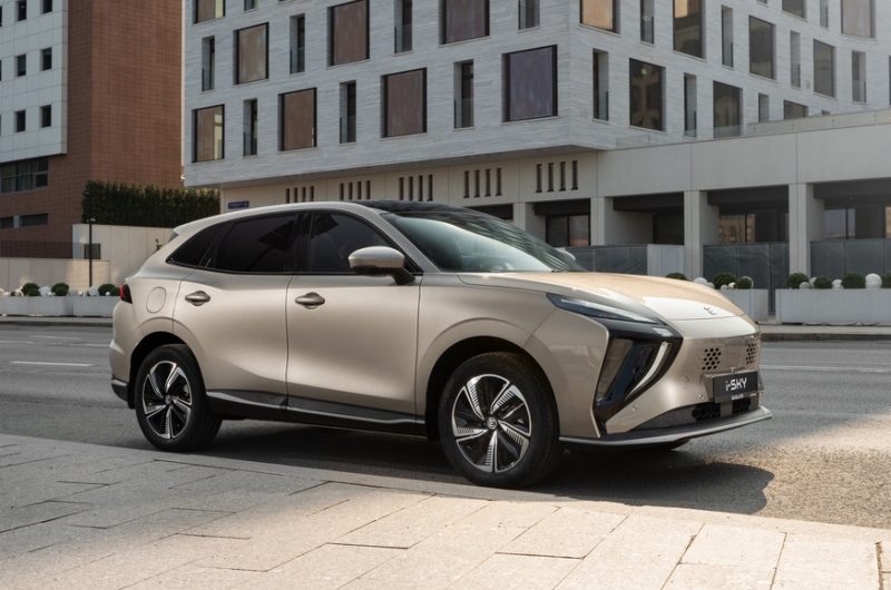 Электрический кроссовер Evolute i-Sky стал доступнее в новой версии City Edition