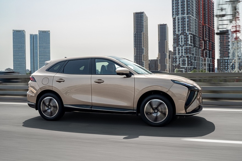 Электрический кроссовер Evolute i-Sky стал доступнее в новой версии City Edition