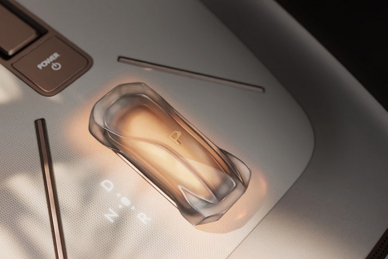 Главные премьеры Toyota: кросс-купе Century и новая Corolla