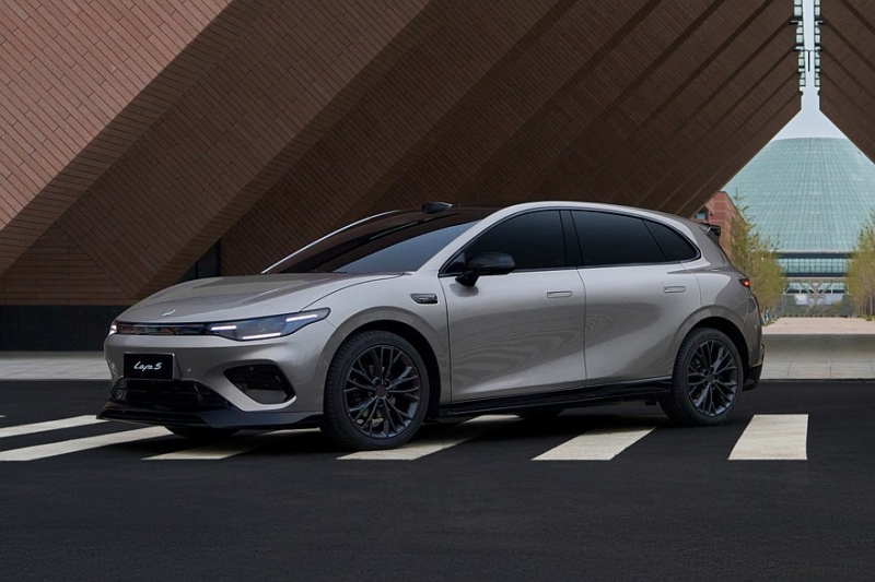 Хэтчбек Leapmotor Lafa 5, он же B05 для Европы: показан интерьер