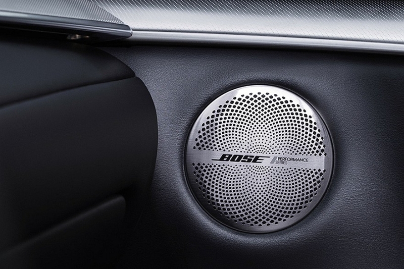 Infiniti QX50 ещё поживёт: кроссоверу доработали салон