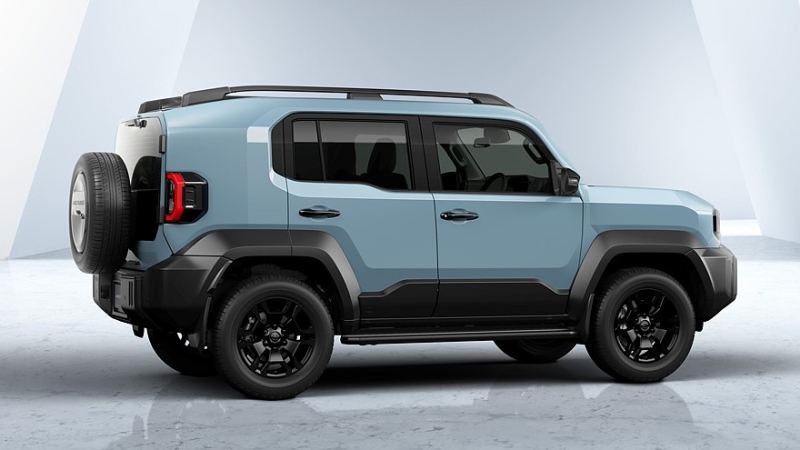 Маленький, брутальный и только с ДВС: рассекречен Toyota Land Cruiser FJ