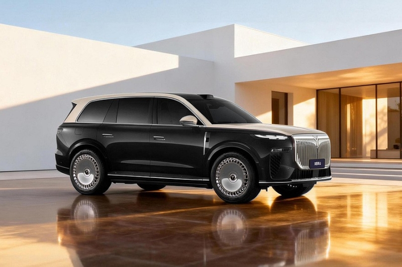 Новый флагманский кроссовер Voyah Taishan едет в Россию