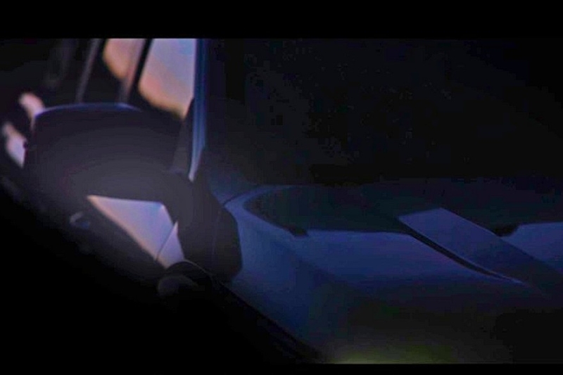 Новый пикап Nissan Navara на базе Mitsubishi L200: официальные кадры и дата премьеры