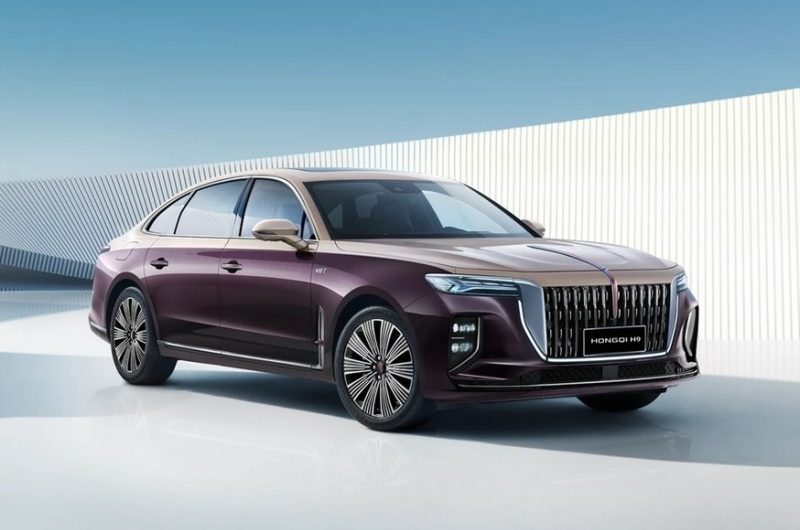 Обновлённый седан Hongqi H9 появился в России: V6 и полный привод
