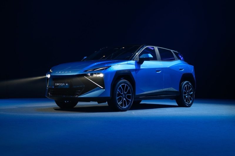 Omoda показала «кибермеханический» кроссовер C4