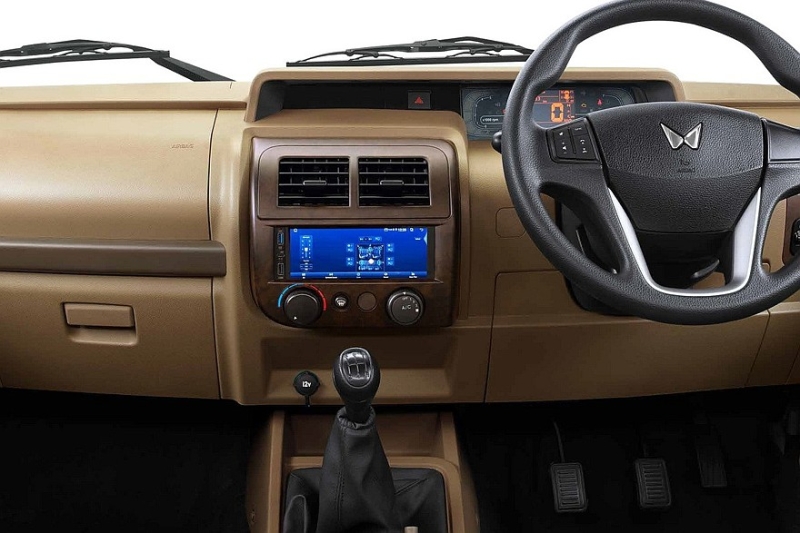 Представлены обновлённые рамники Mahindra Bolero и Bolero Neo: внешность и мультимедиа