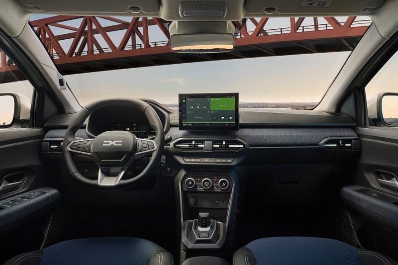 Рестайлинговые Dacia Logan, Sandero и Jogger стали богаче и получили новую технику