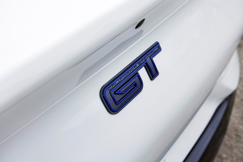Синева ему к лицу: Ford Mustang Mach-E обзавёлся спецверсией California Special