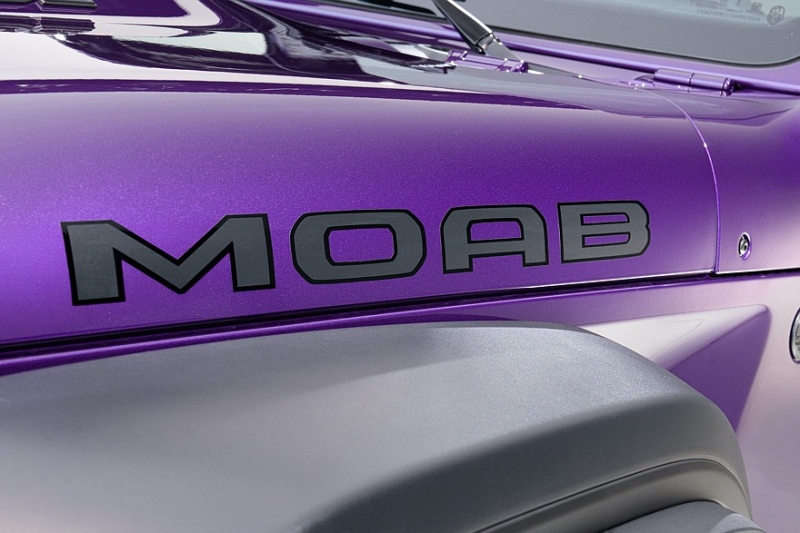 Jeep Wrangler сохранил V8 в 2026 модельном году и подешевел сразу на 20 000 долларов