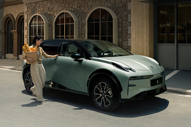 Непопулярный кроссовер Zeekr X стал мощнее и обрёл доработанный салон