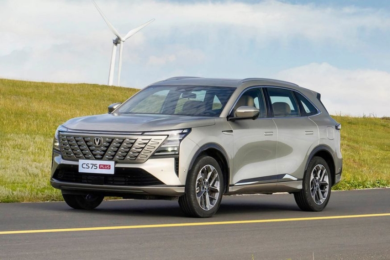 Новый Changan CS75 Plus готов к старту продаж в России: два мотора, есть полный привод