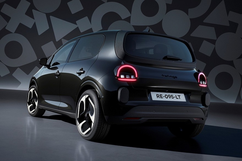 Новый Renault Twingo полностью рассекречен: дёшево, весело, но недалеко (до 263 км)