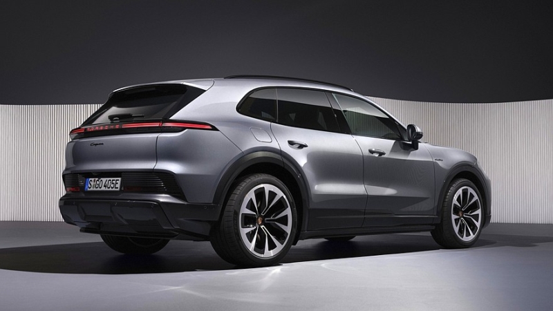 Porsche Cayenne Electric сбросил маску: две версии, до 1156 л.с. и беспроводная зарядка