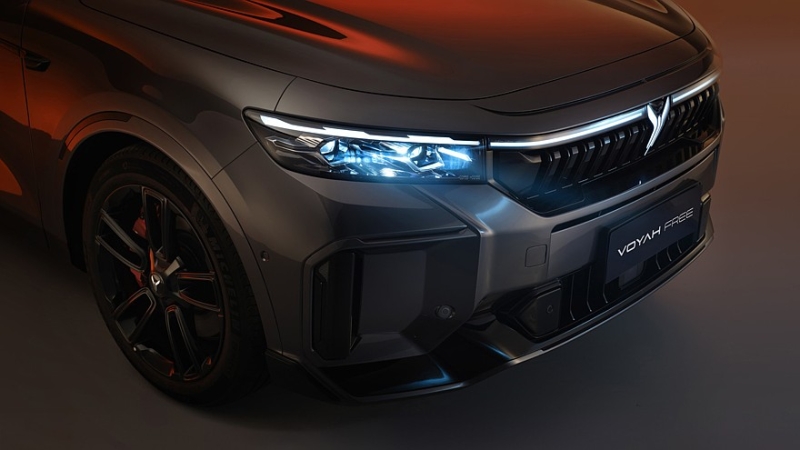 Посвежевший гибридный кроссовер Voyah Free Sport+ получил российский ценник