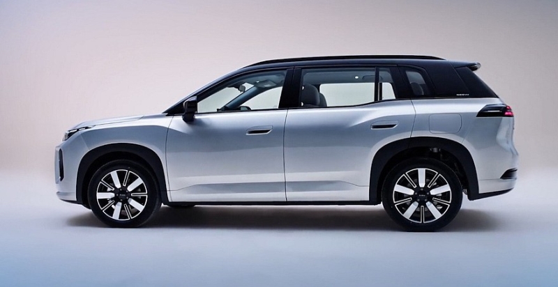 Представлен кроссовер GAC Aion i60: пока дороже брата от Toyota