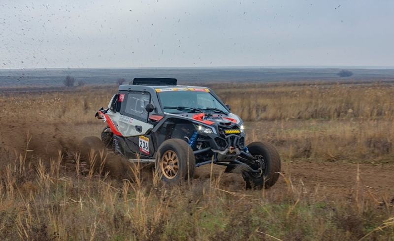 Туман, сходы и ночной финиш: второй гоночный день ралли-рейда «Великая степь»