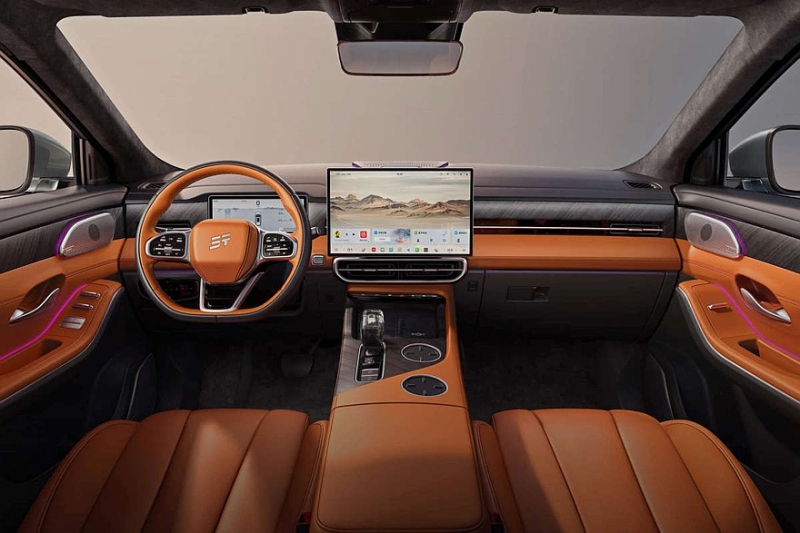 Большой кроссовер Jetour X90 подвергли очередному рестайлингу