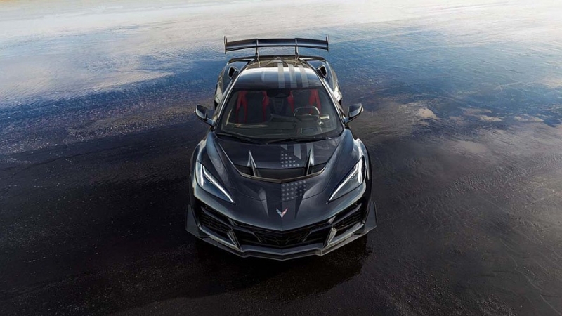 Chevrolet подготовил юбилейные версии Corvette, Colorado и Silverado